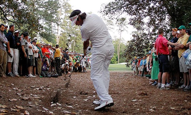 Bubba hitting hooked wedge in 2012 Masters