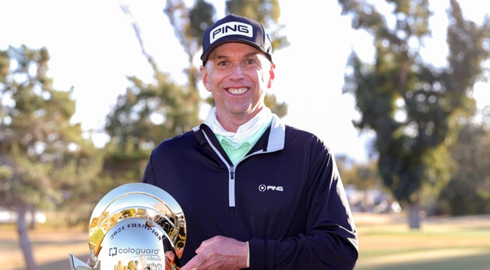 Defending champion Kevin Sutherland