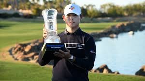 Defending champion Si Woo Kim